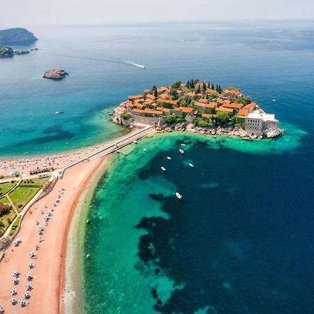 Bmv Room For 2-3 With Greenery View Sveti Stefan Esterno foto